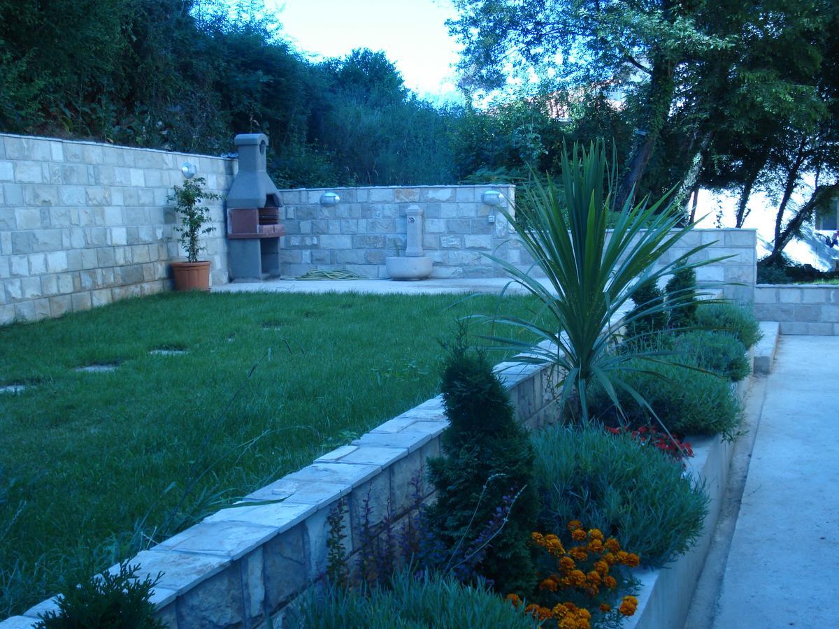 Apartment Sunrise Sveti Stefan Εξωτερικό φωτογραφία